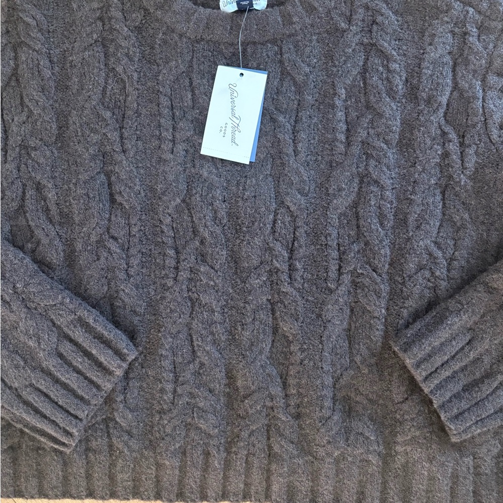 Universal Threads Dark Brown Cozy Cable Crewneck … - image 6